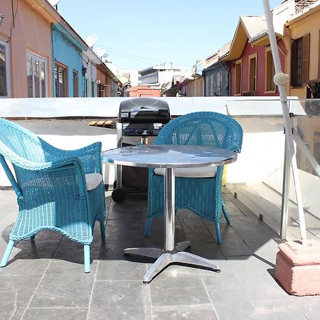 Casa Roble Hostal Boutique Сантьяго Экстерьер фото