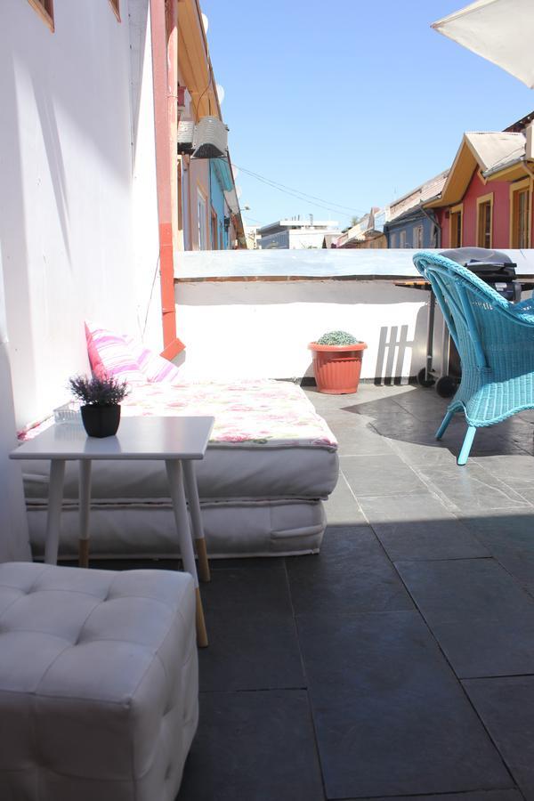 Casa Roble Hostal Boutique Сантьяго Экстерьер фото
