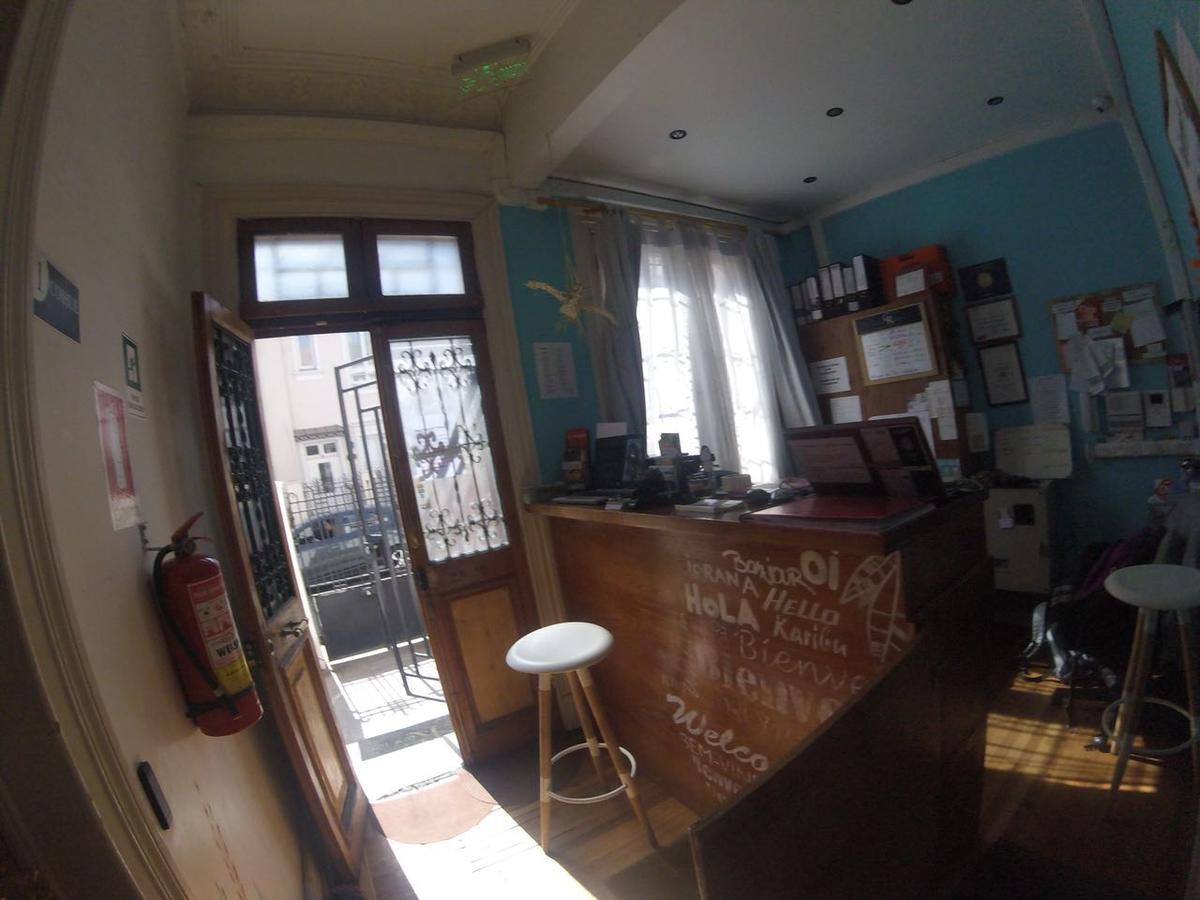 Casa Roble Hostal Boutique Сантьяго Экстерьер фото