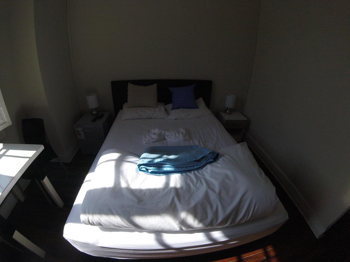 Casa Roble Hostal Boutique Сантьяго Экстерьер фото